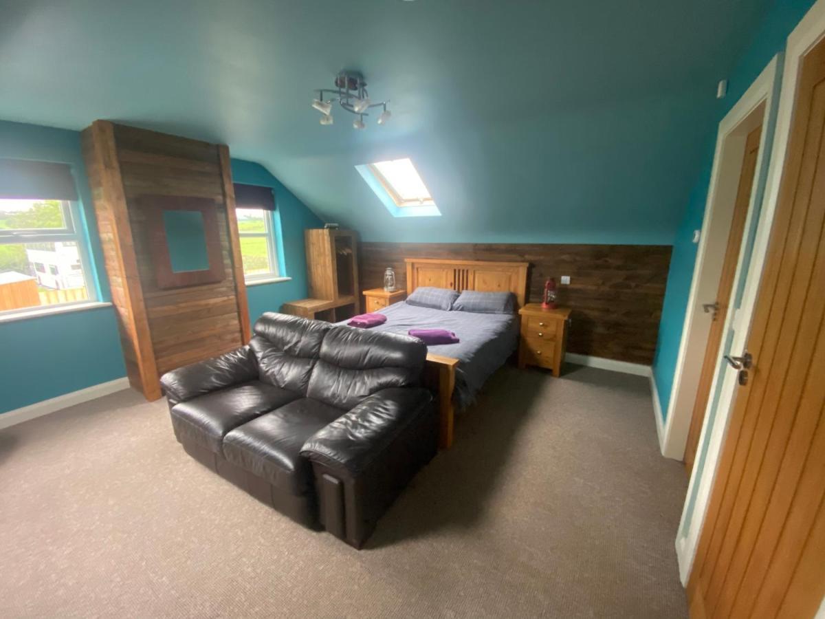 Sleeps 12 Hot Tub Sauna Cinema Pets Welcome Enniskillen Luaran gambar
