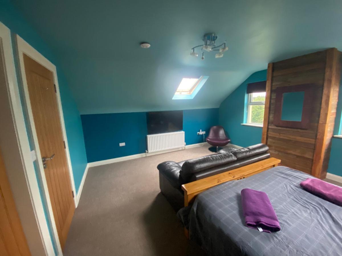 Sleeps 12 Hot Tub Sauna Cinema Pets Welcome Enniskillen Luaran gambar