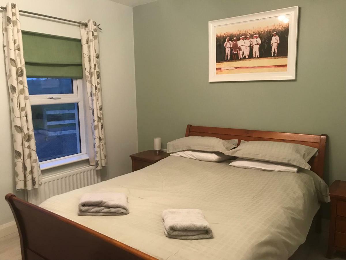 Sleeps 12 Hot Tub Sauna Cinema Pets Welcome Enniskillen Luaran gambar